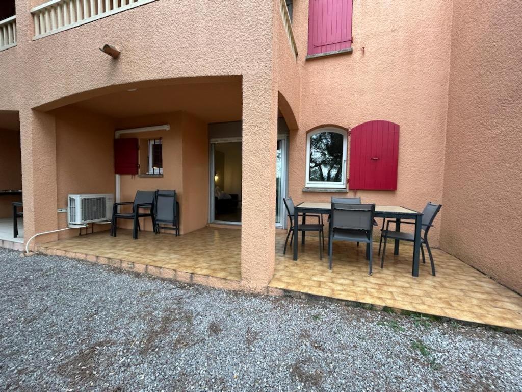 Domaine Valescure Appartement 1 Ou 2 Pieces Vue Jardin Ou Piscine Saint-Raphaël Kültér fotó