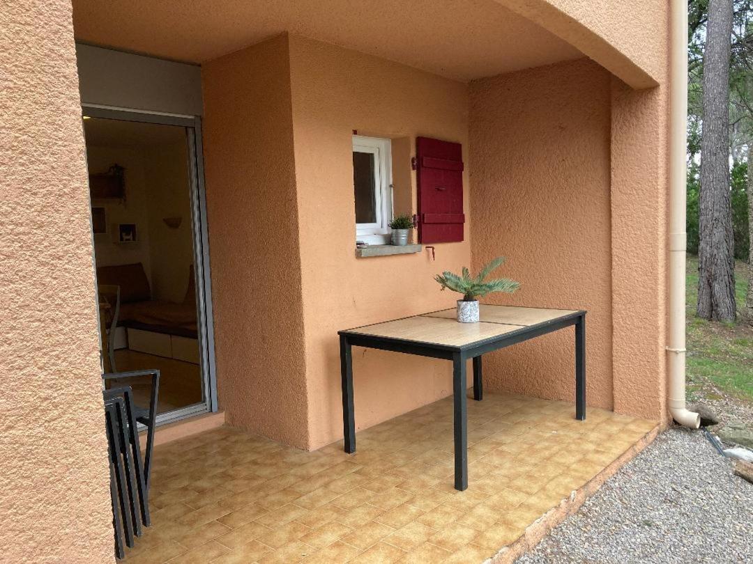 Domaine Valescure Appartement 1 Ou 2 Pieces Vue Jardin Ou Piscine Saint-Raphaël Kültér fotó